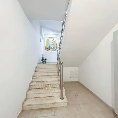 Deluxe 643 Apartman